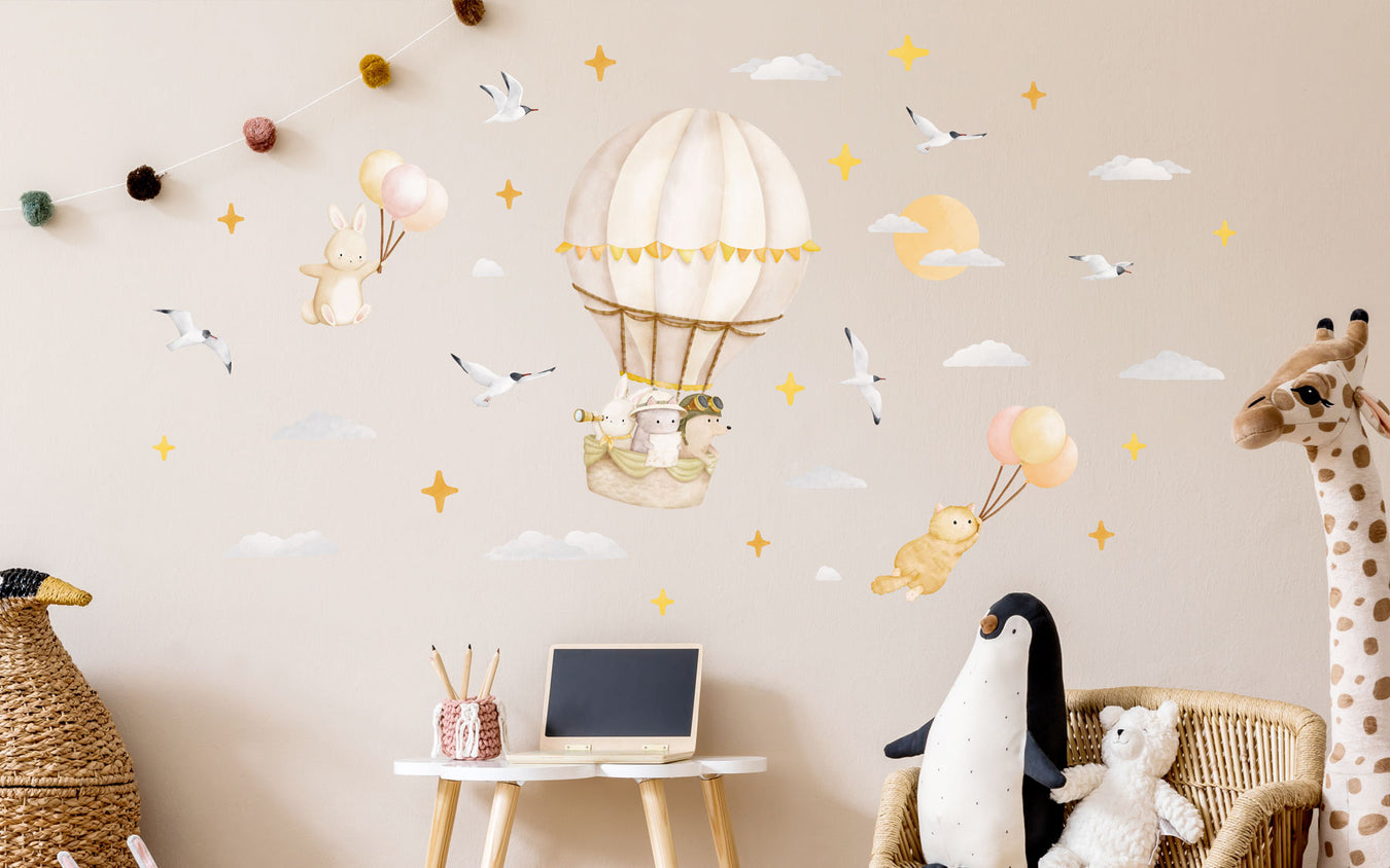 Hot air balloon and animal wall stickers